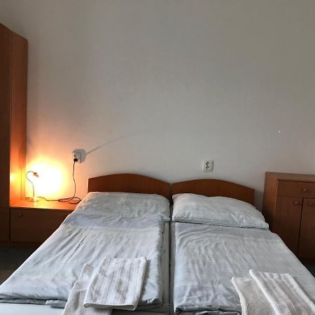 Penzion Aniko Diakovce-Sala 外观 照片